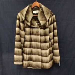 Calvin Klein Women's Black and Gray Teddy Jacket